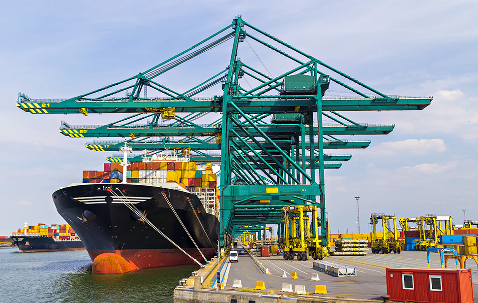 Port & Heavy Material Handling Equipment